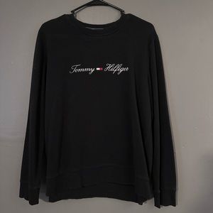 Tommy Hilfiger Black crewneck size large